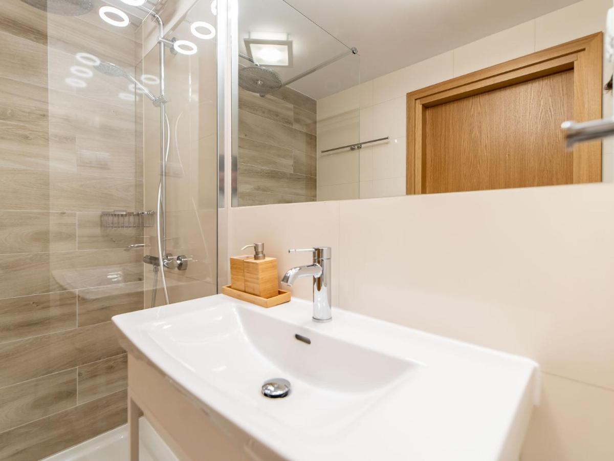 Seaside Park Private Apartment Przy Plazy Kołobrzeg Kültér fotó